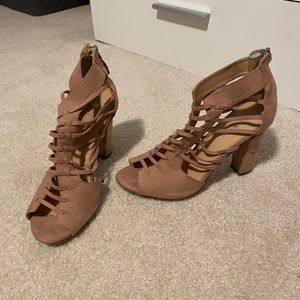 Tan Heels